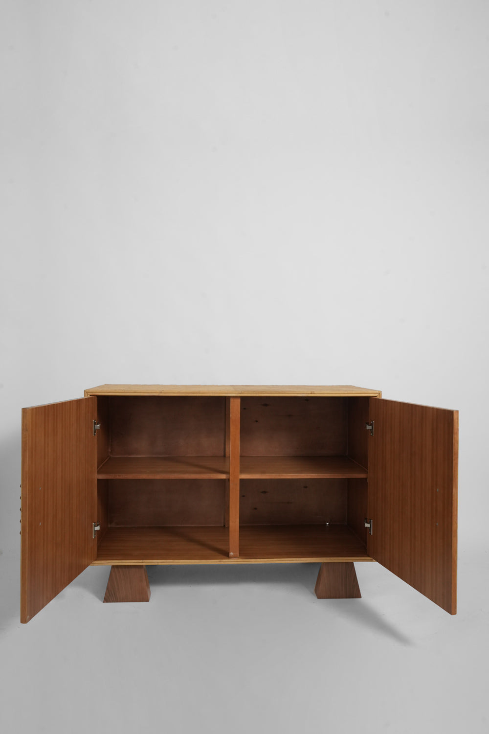 "Arrabida" 120cm rattan and walnut sideboard, Barracuda edition.