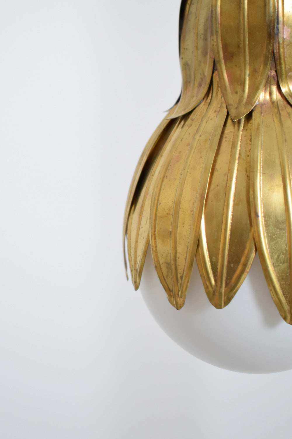 "Normandy" line 27cm brass finish pendant lamp, Barracuda edition.