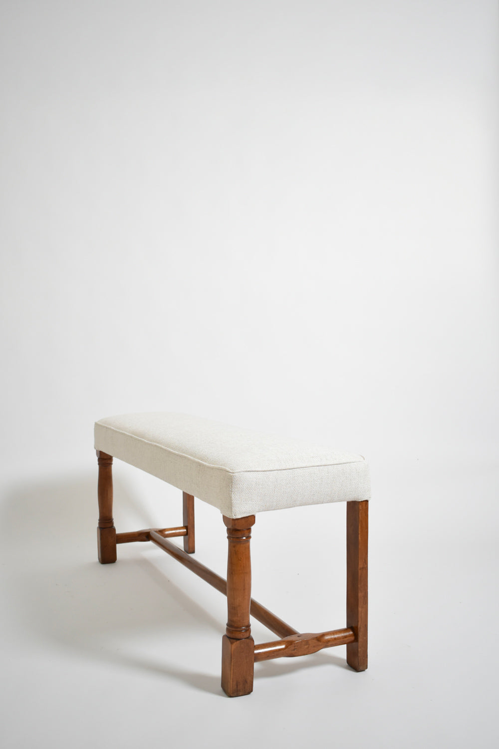 Beechwood piano stool, 1910s.