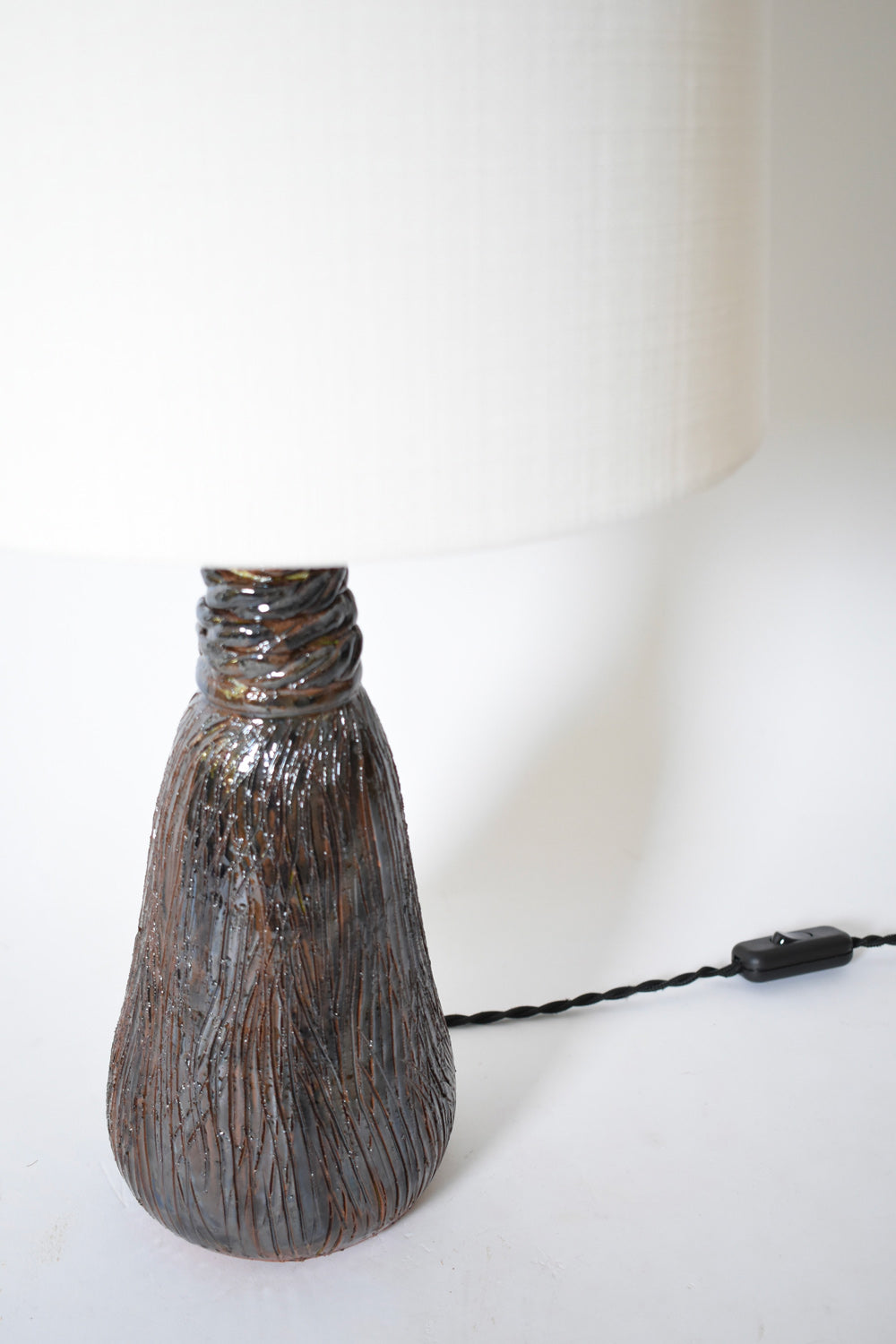 "Villandry" 32cm dark brown navy blue ceramic lamp, Barracuda edition.