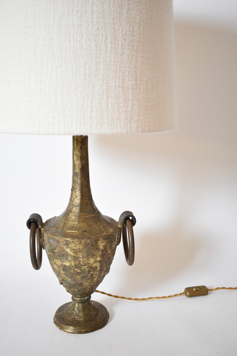 Pedestal gilded iron Max Bré lamp, 1970s.