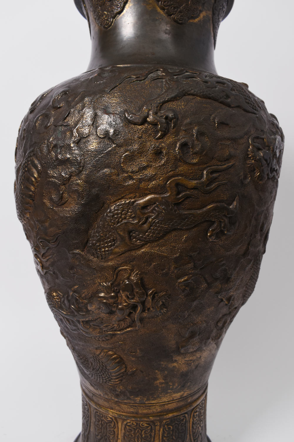 Large baluster Japanese copper vase, 1920s.