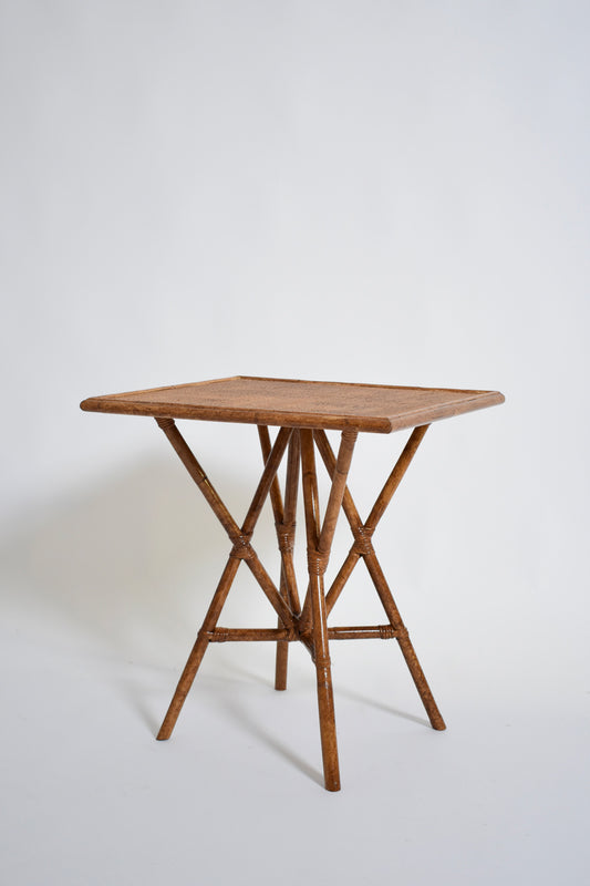 "Arrabida" 55cm marbled rattan table, Barracuda dition.