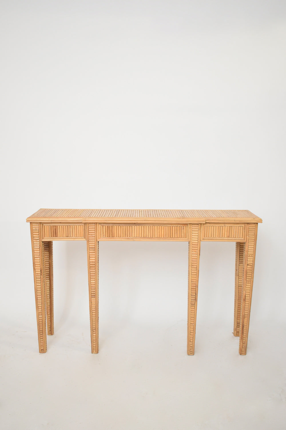 "Villandry" rattan console table, Barracuda Edition.