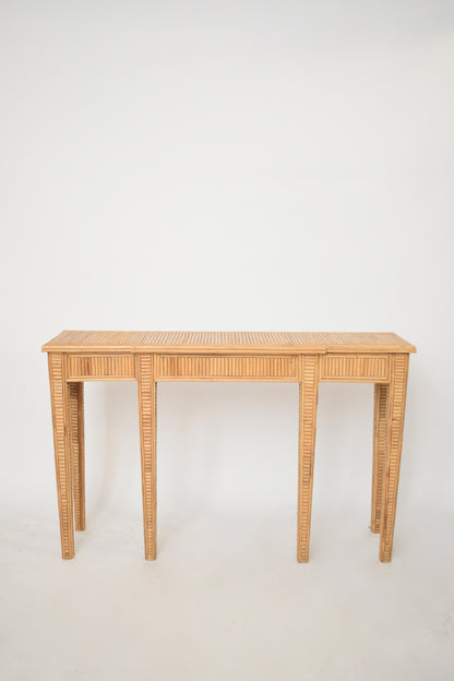 "Villandry" rattan console table, Barracuda Edition.