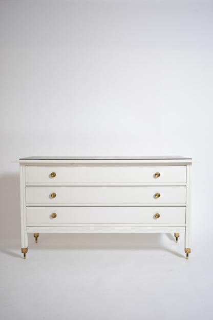 Carlo de Carli white lacquered chest of drawers, 1960s.
