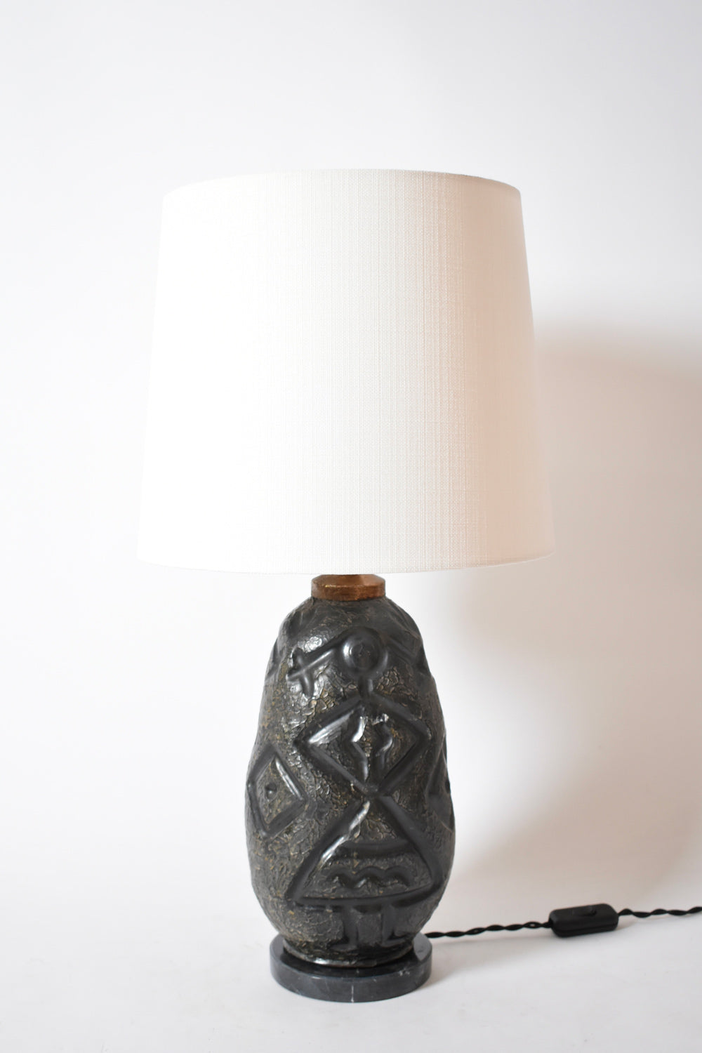 Africanist black ceramic lamp, 1960s.