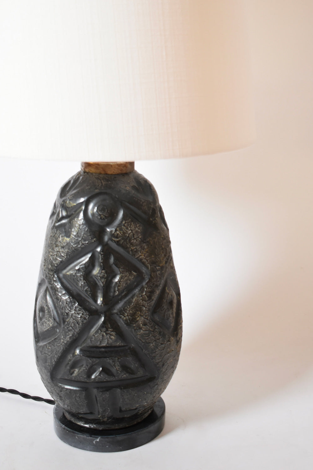 Africanist black ceramic lamp, 1960s.