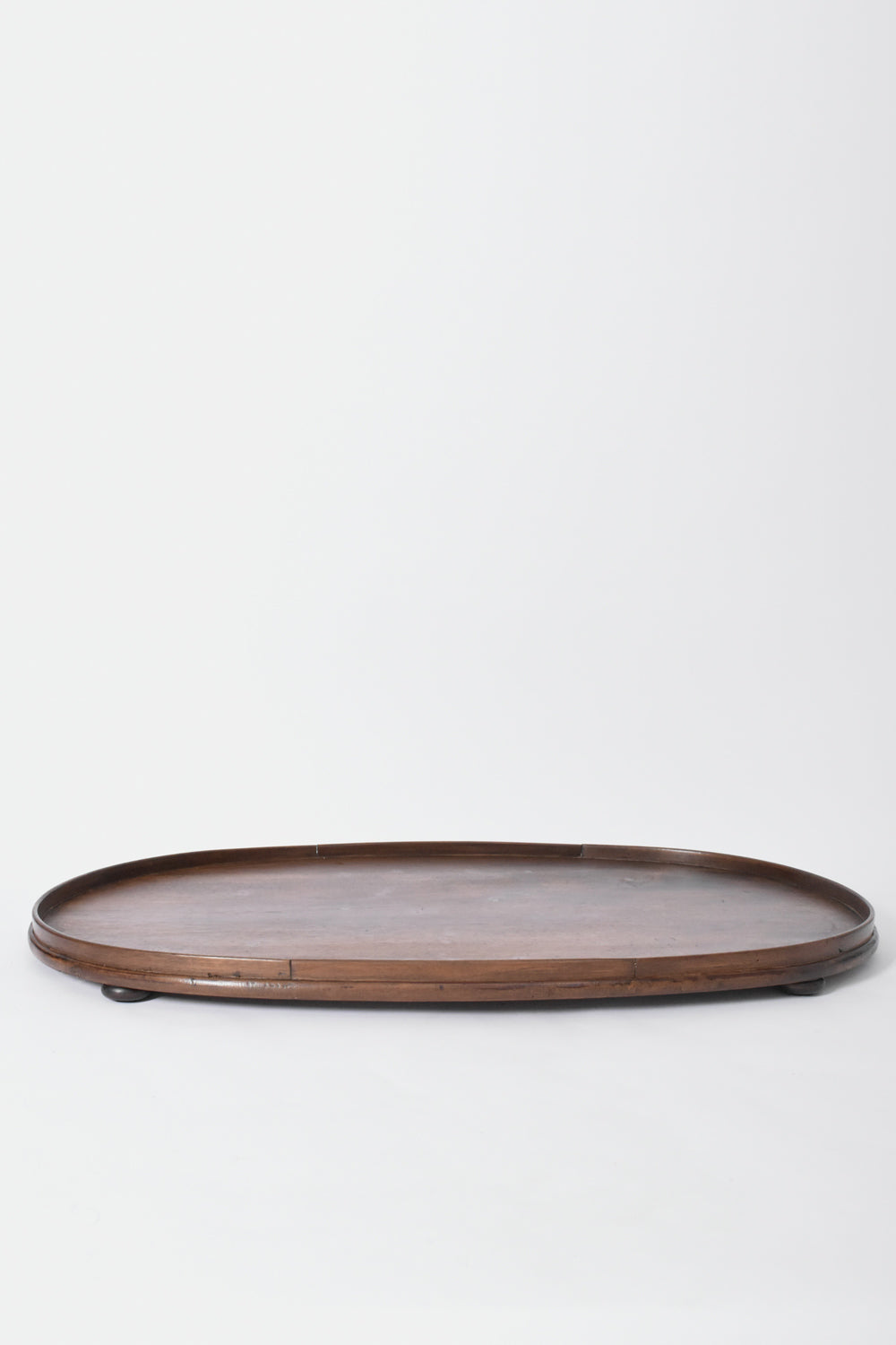 Wooden oval tray, 1900s.