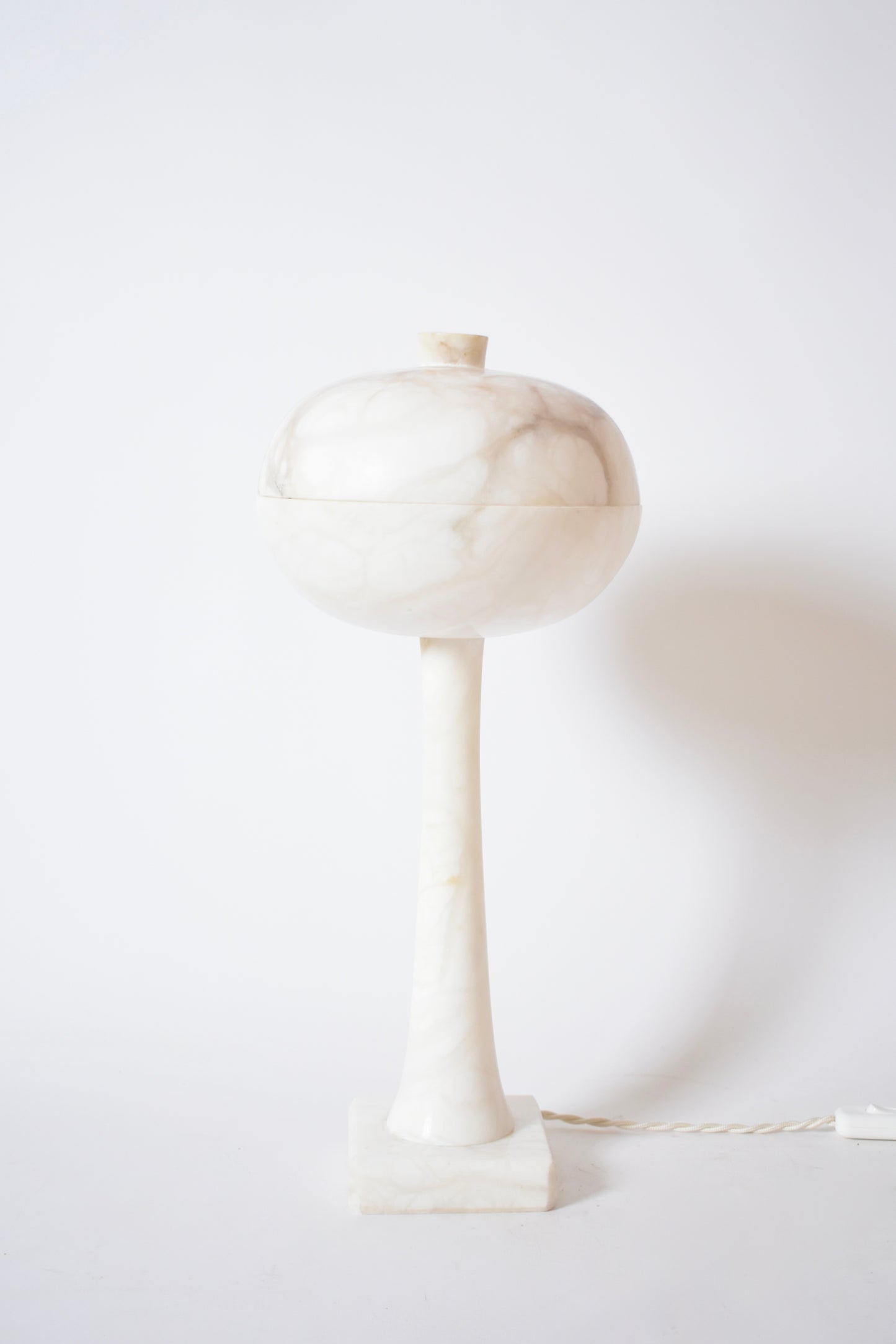 Alabaster space age mushroom lamp, 1970s.