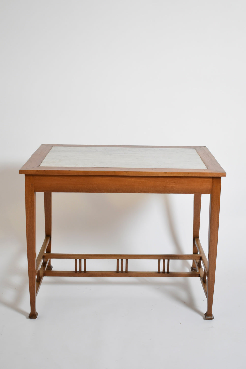 Arts and Crafts console table, 1910s.