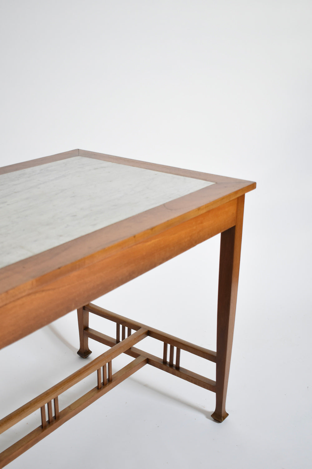 Arts and Crafts console table, 1910s.