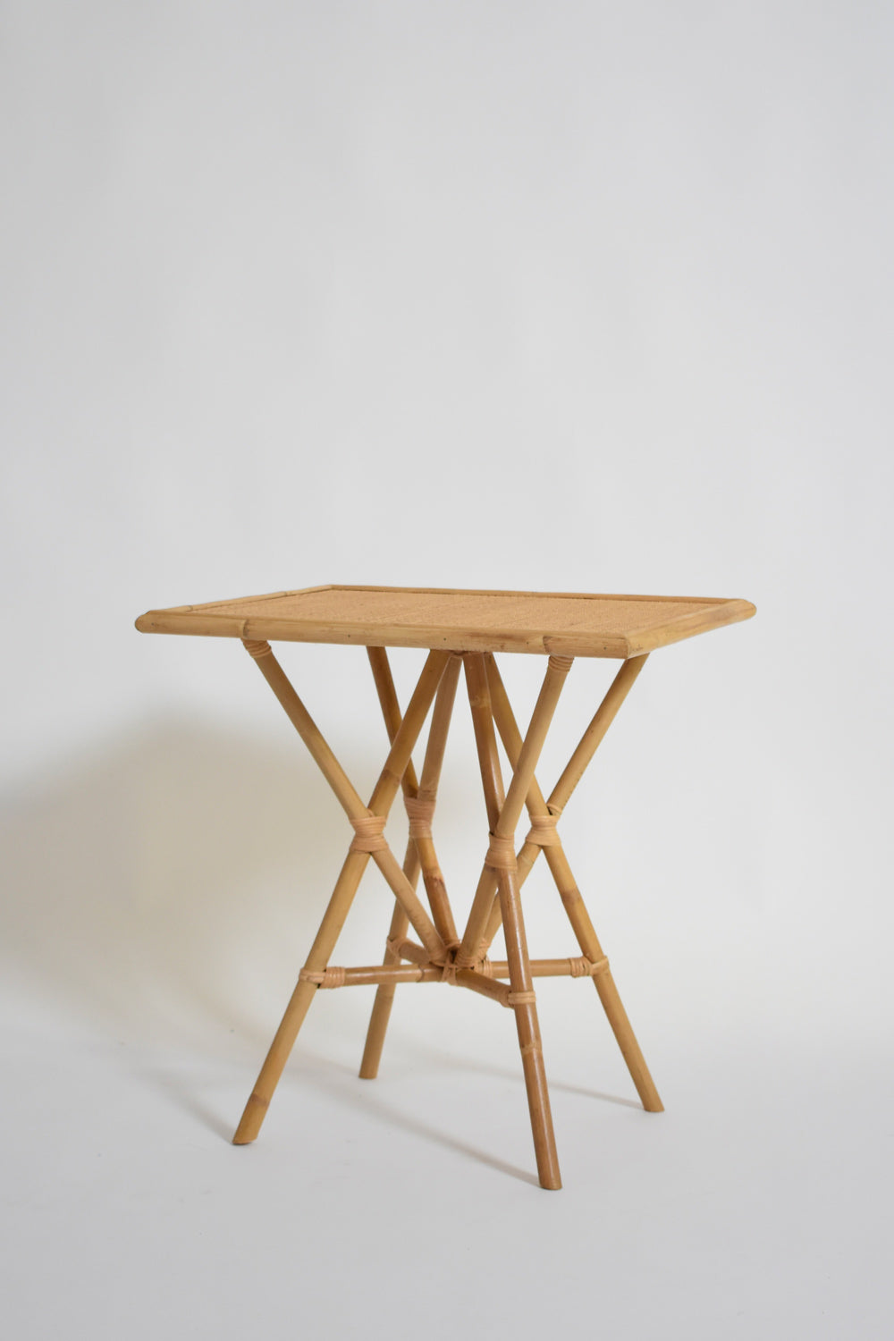"Arrabida" 55cm natural rattan table, Barracuda edition.