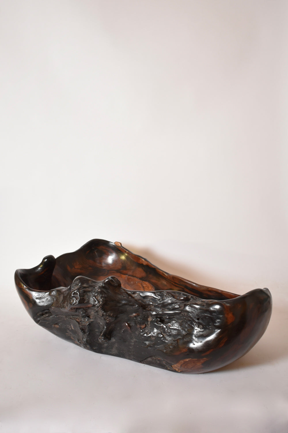 Oblong bowl in Macassar ebony, 1970s.