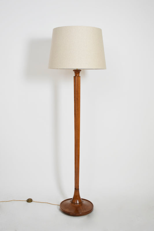 Wooden round base floor lamp, 1940s.