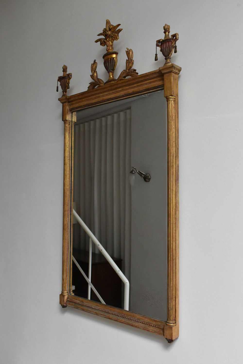Directoire style gilded wooden mirror, 1910s.