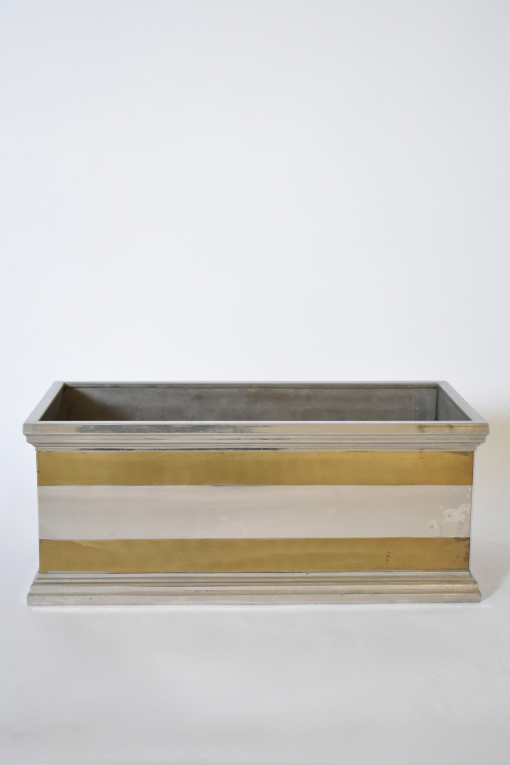 Neoclassical aluminium and brass rectangular planter, 1970s.
