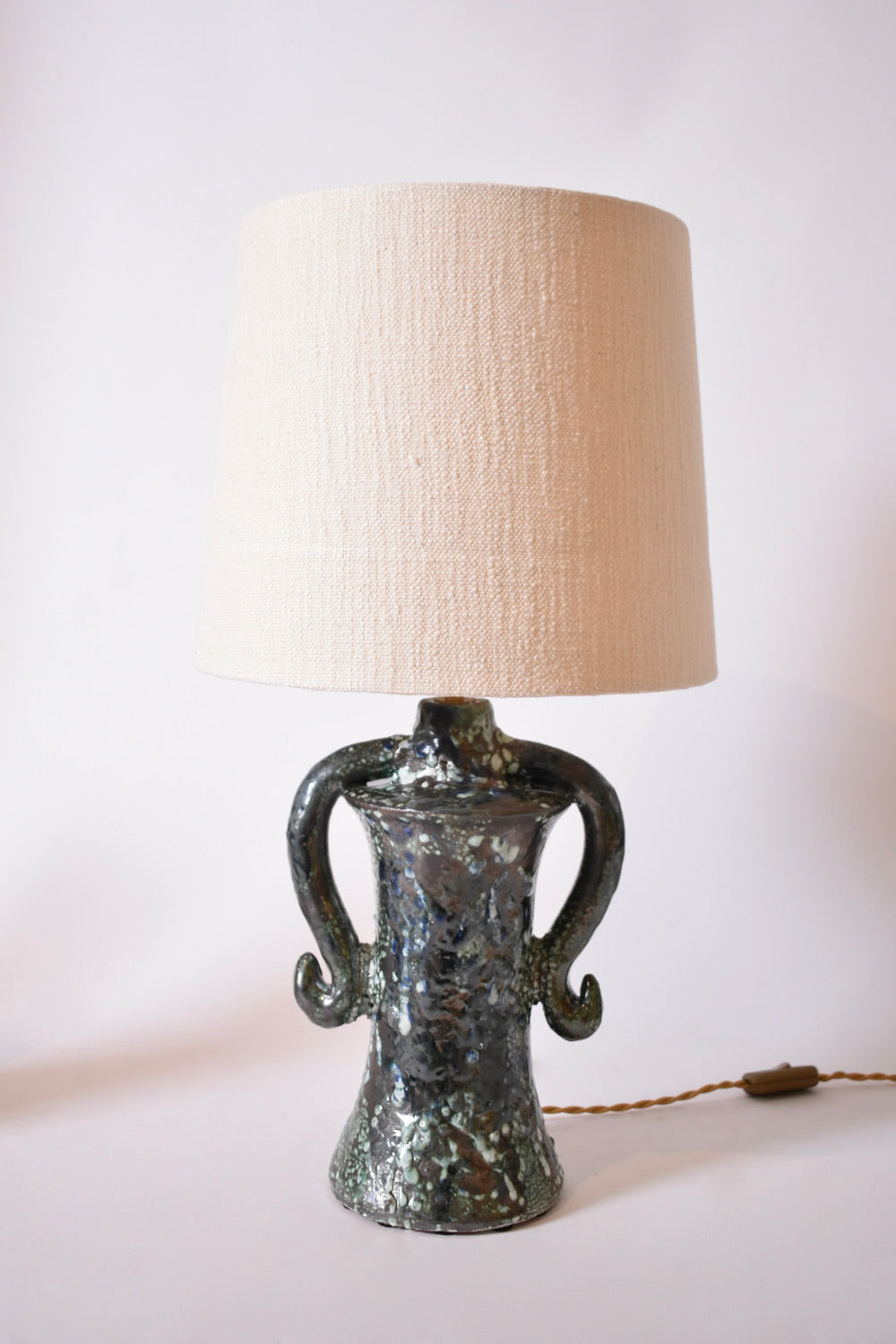 "Kasaï" Erato blue and green handles ceramic lamp 32cm, Barracuda Edition.