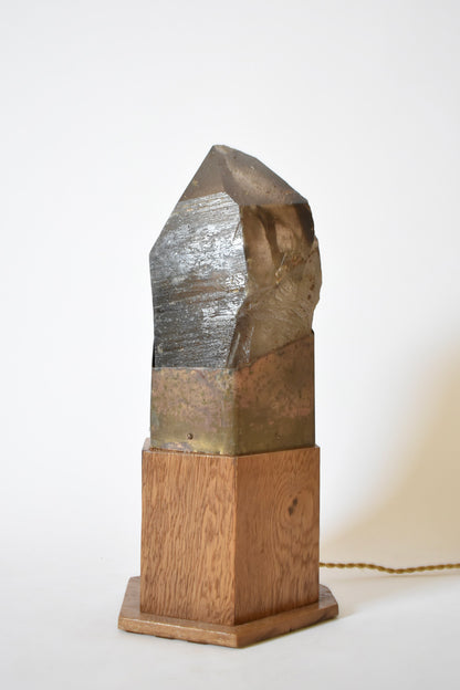 Quartz oak and brass table lamp, 1970s.