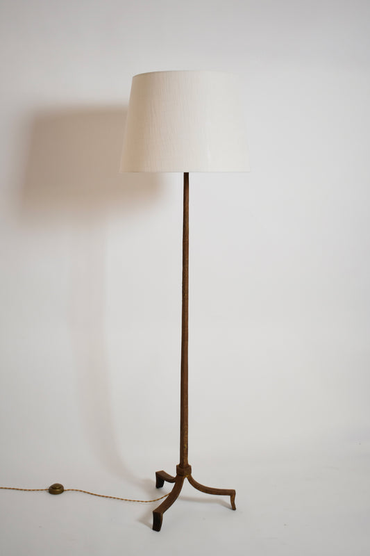 Ramsay tripod wrought iron floor lamp, 1960s.