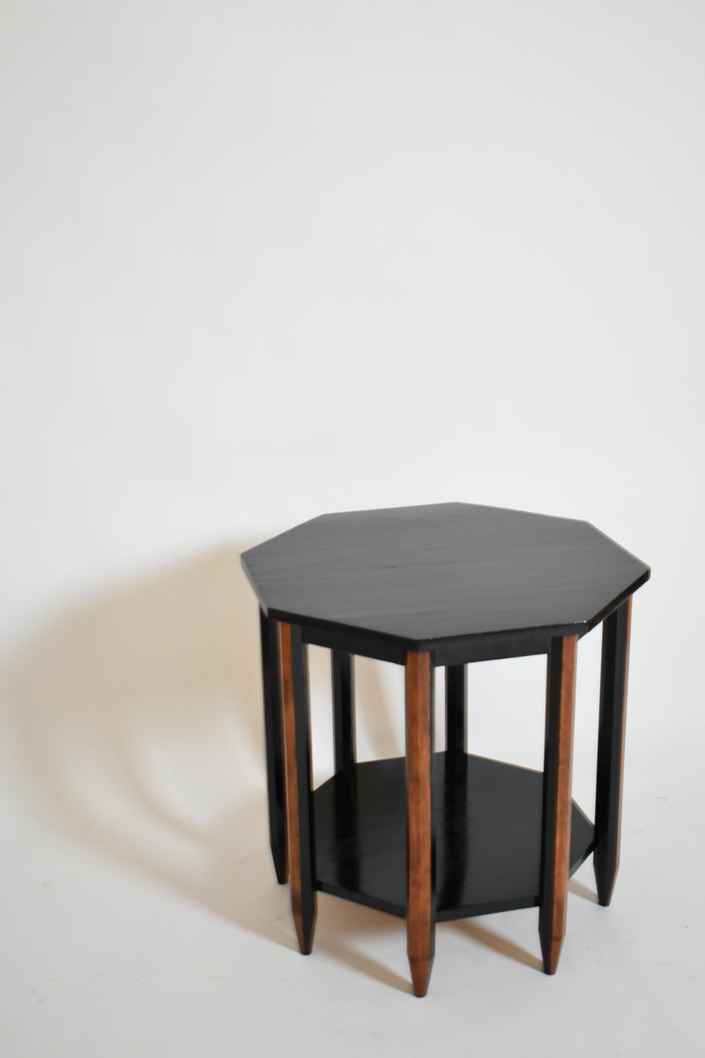 Octogonal modernist side table, 1920s.