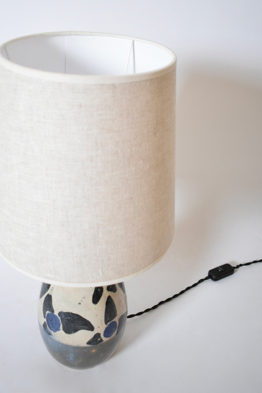 Ceramic lamp with blue flowers pattern, 1950s.