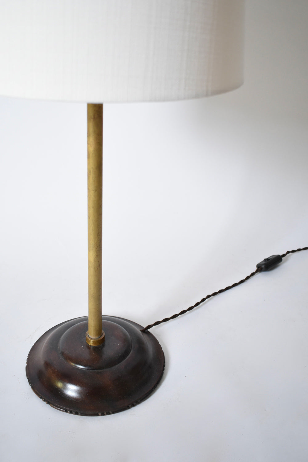Brass and wood viennese secession lamp, 1910s.