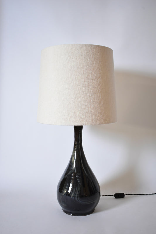 Long neck black ivory brush lamp, Helder.