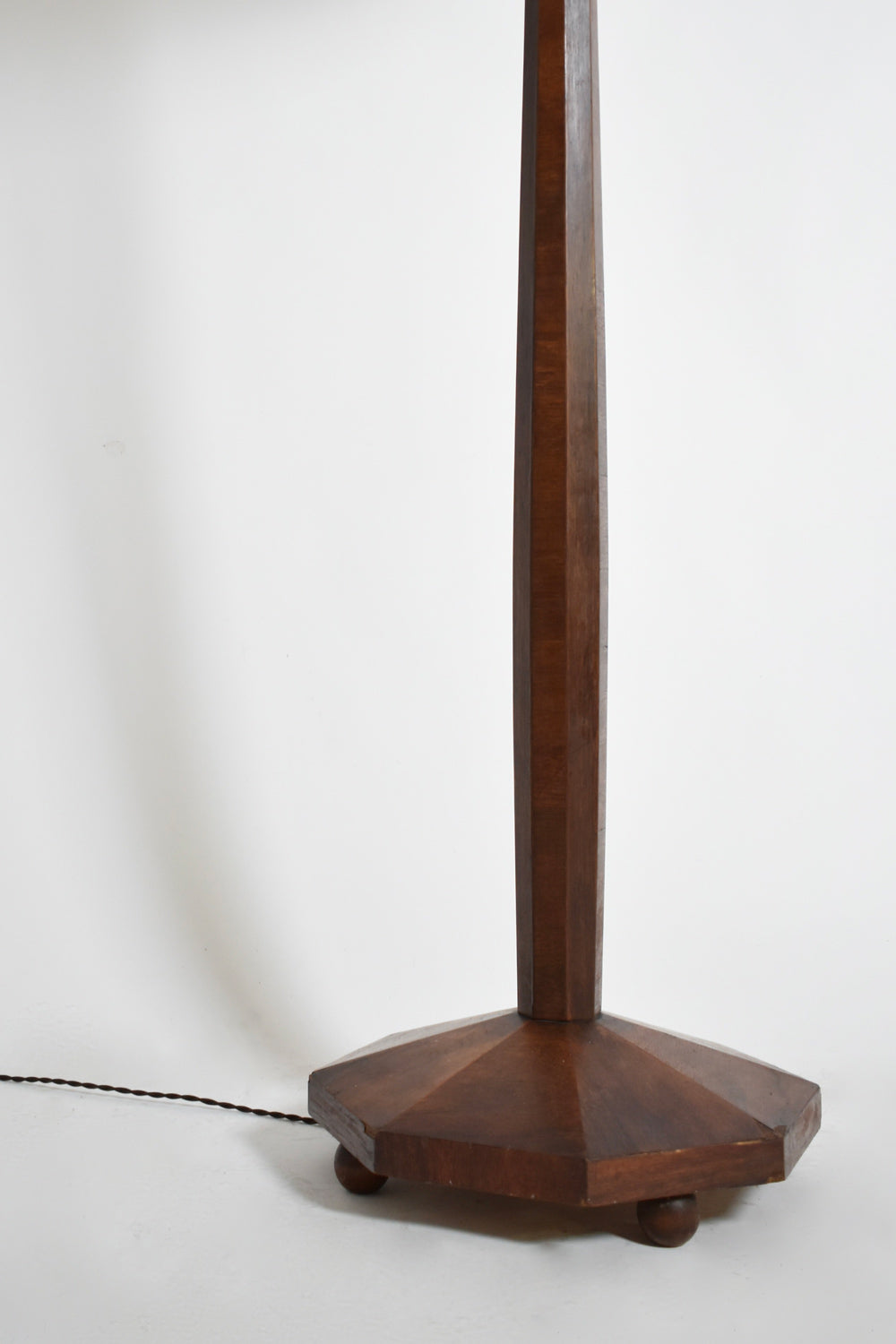 Art deco wooden floor lamp, 1930s.