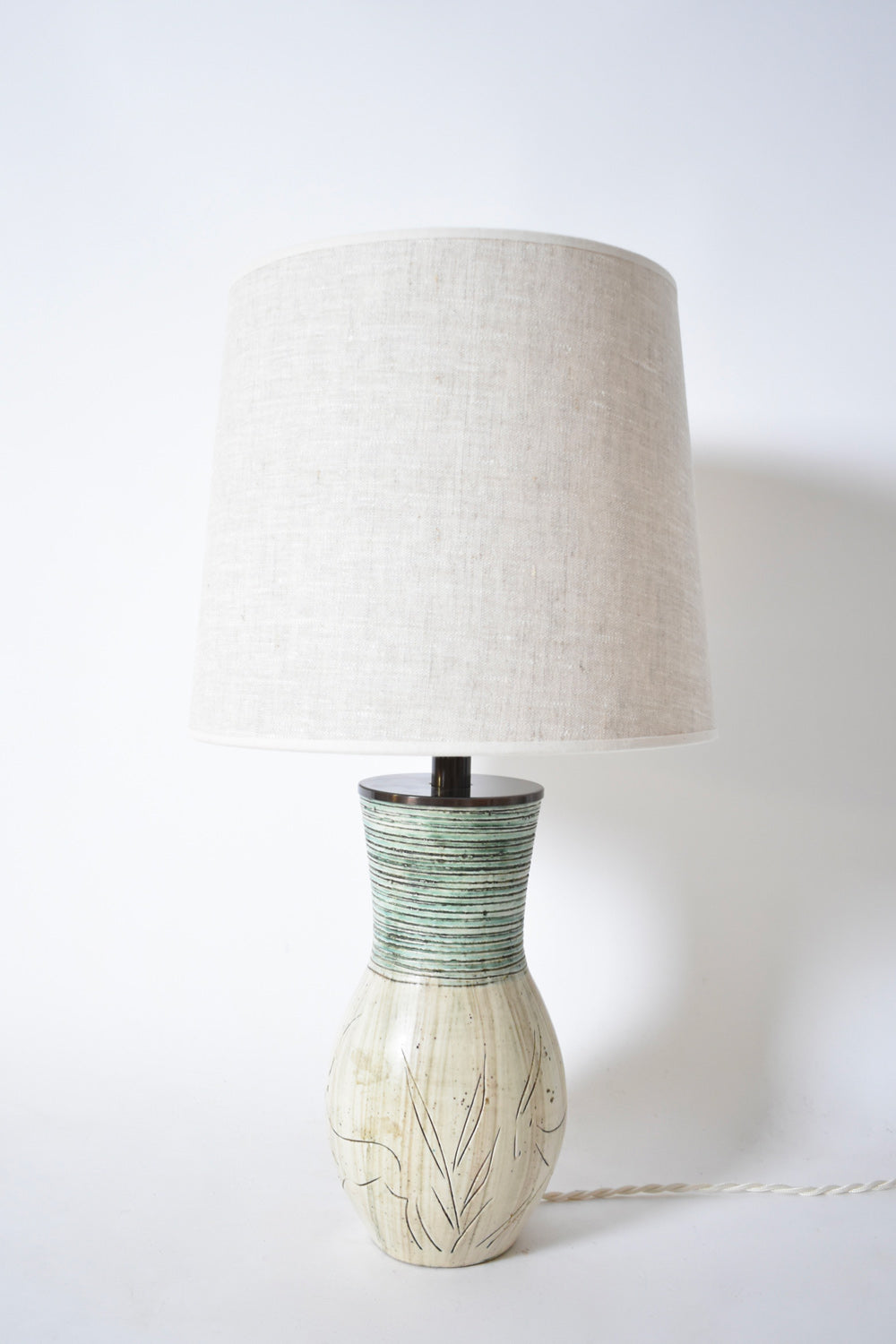 Ceramic lamp with a springbocks pattern, 1950s.