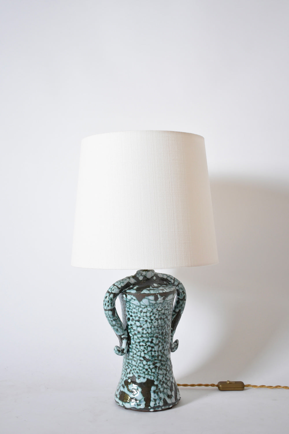 "Kasaï" Erato green craquelé handles ceramic lamp 32cm, Barracuda Edition.