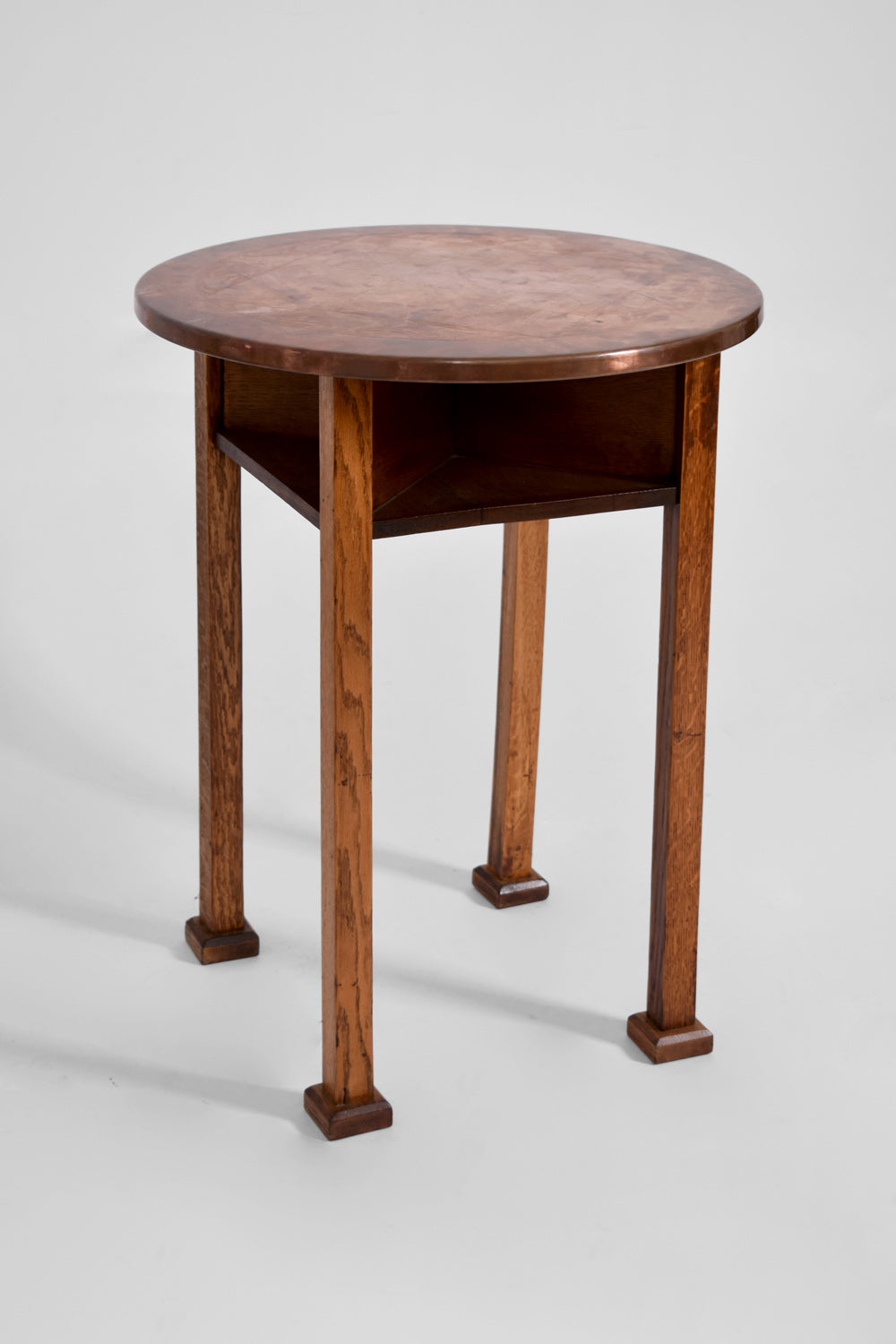 Viennese secession pedestal table, 1910s.