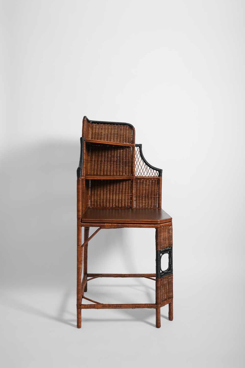 Wicker corner table, 1920s.