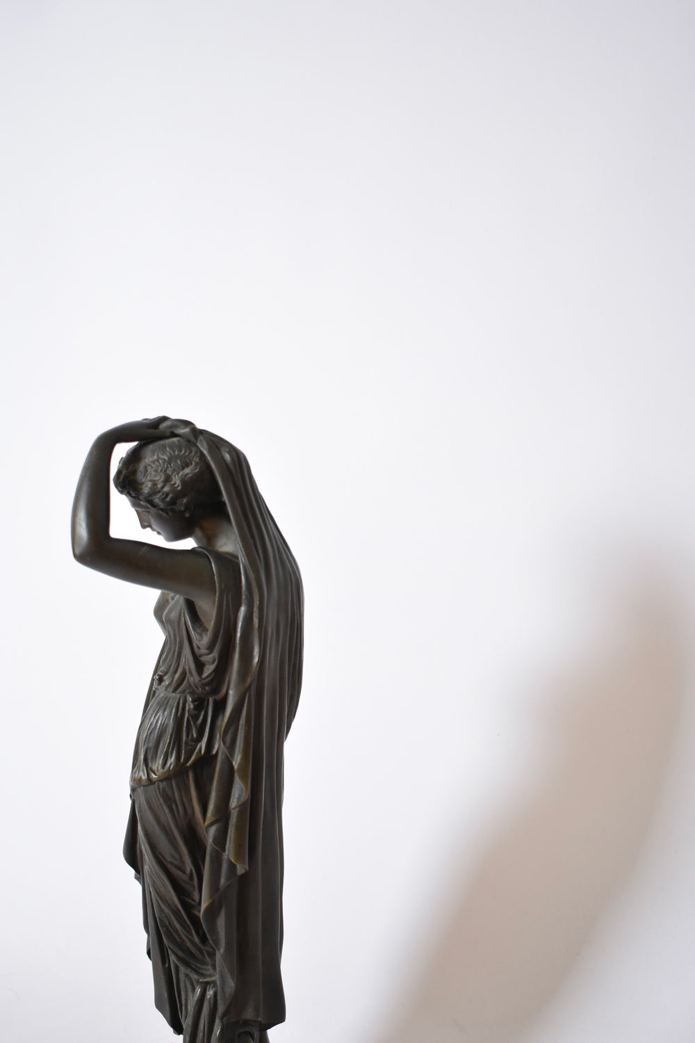 Neoclassical bronze woman sculpture, XIXth c.