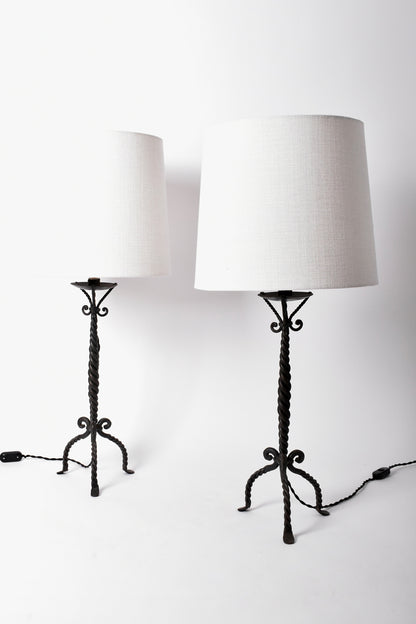 Pair of neoclassical wrought iron lamps, 1970s.