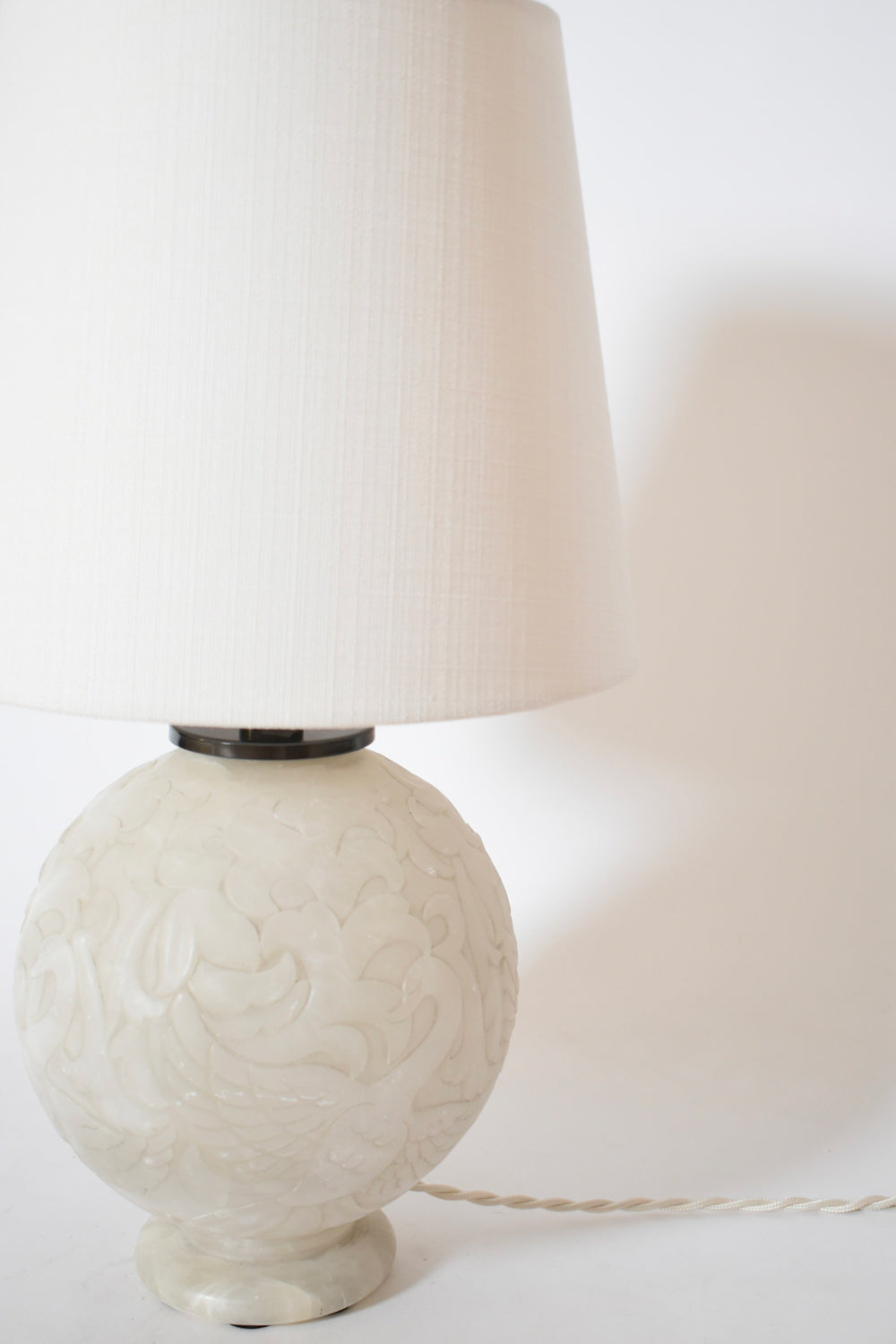 Engraved alabaster ball lamp, 1930s.