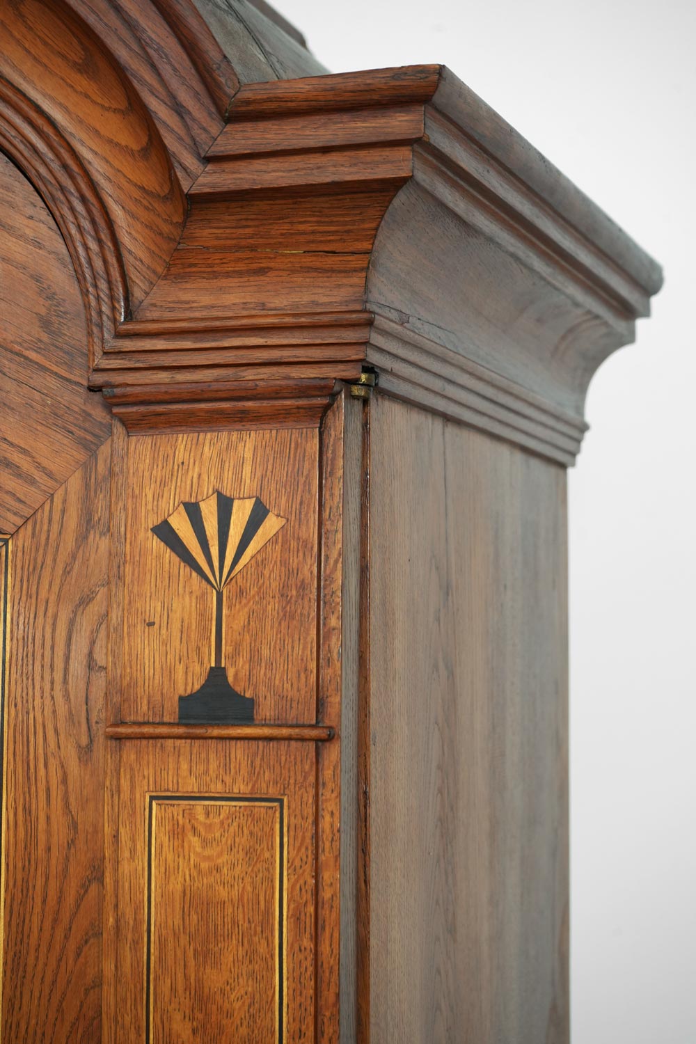 Swedish wooden cabinet, 1920s.