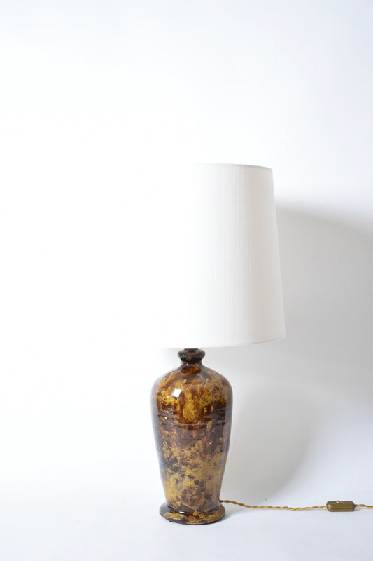 Helder toirtshell glaze ceramic lamp, 2026.
