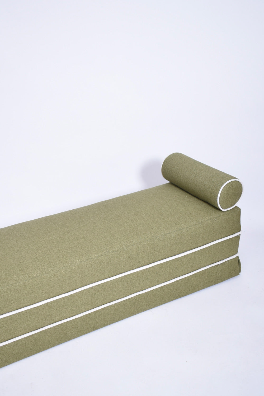 "Carrasqueira" green bench, Barracuda Edition.