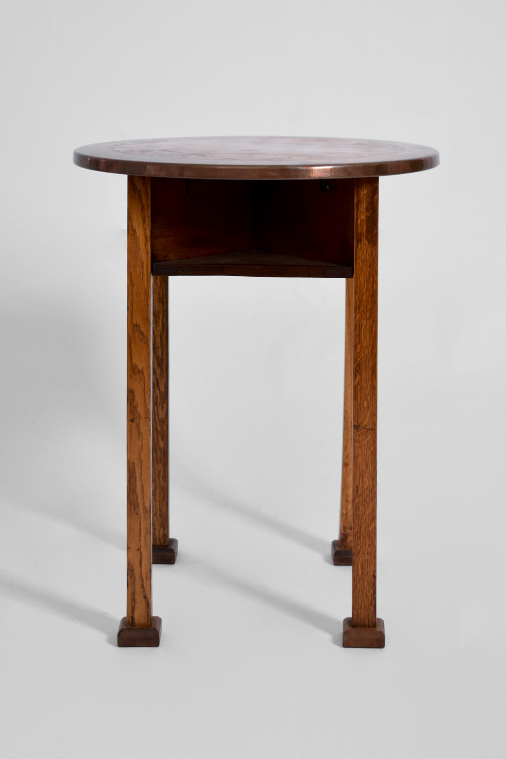 Viennese secession pedestal table, 1910s.