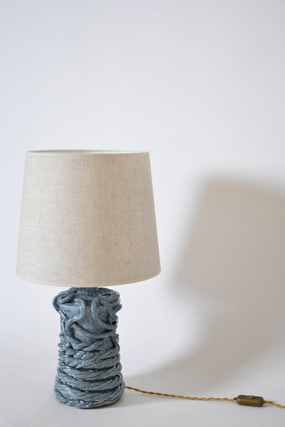 "Kasaï" Gorgone light blue ceramic lamp 32cm, Barracuda Edition.