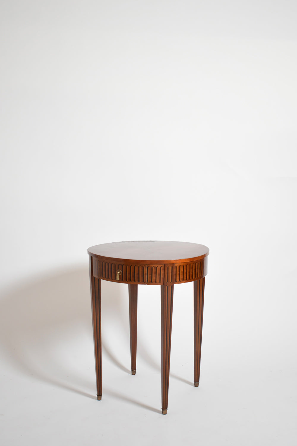 Round marquetry pedestal table, XIXth c.