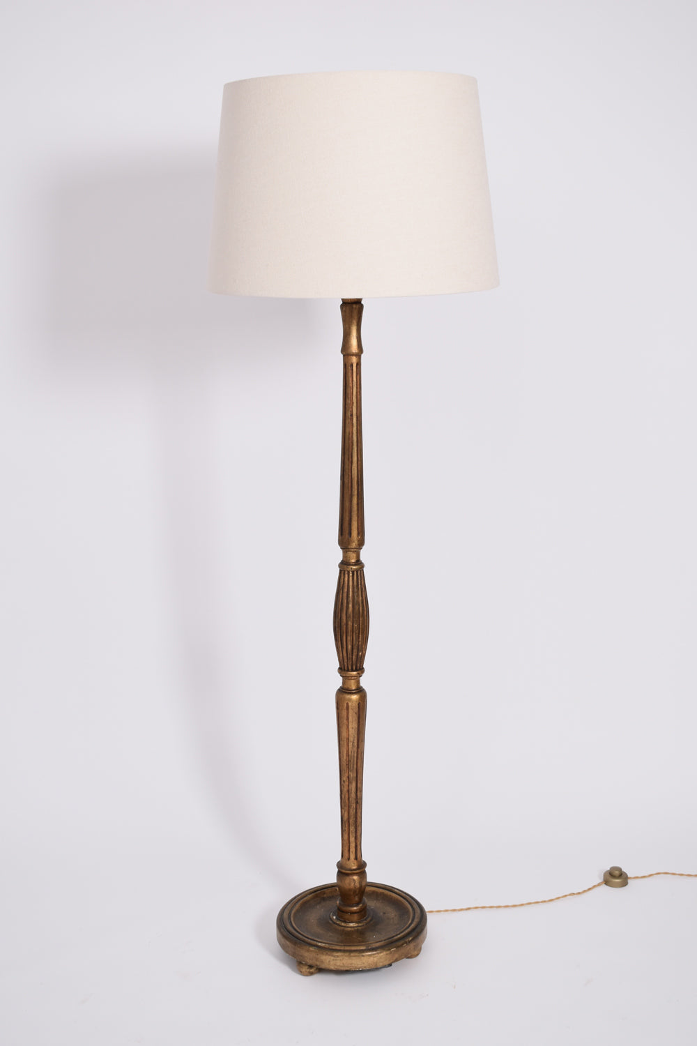 Gilded turned wood floor lamp, 1930s.