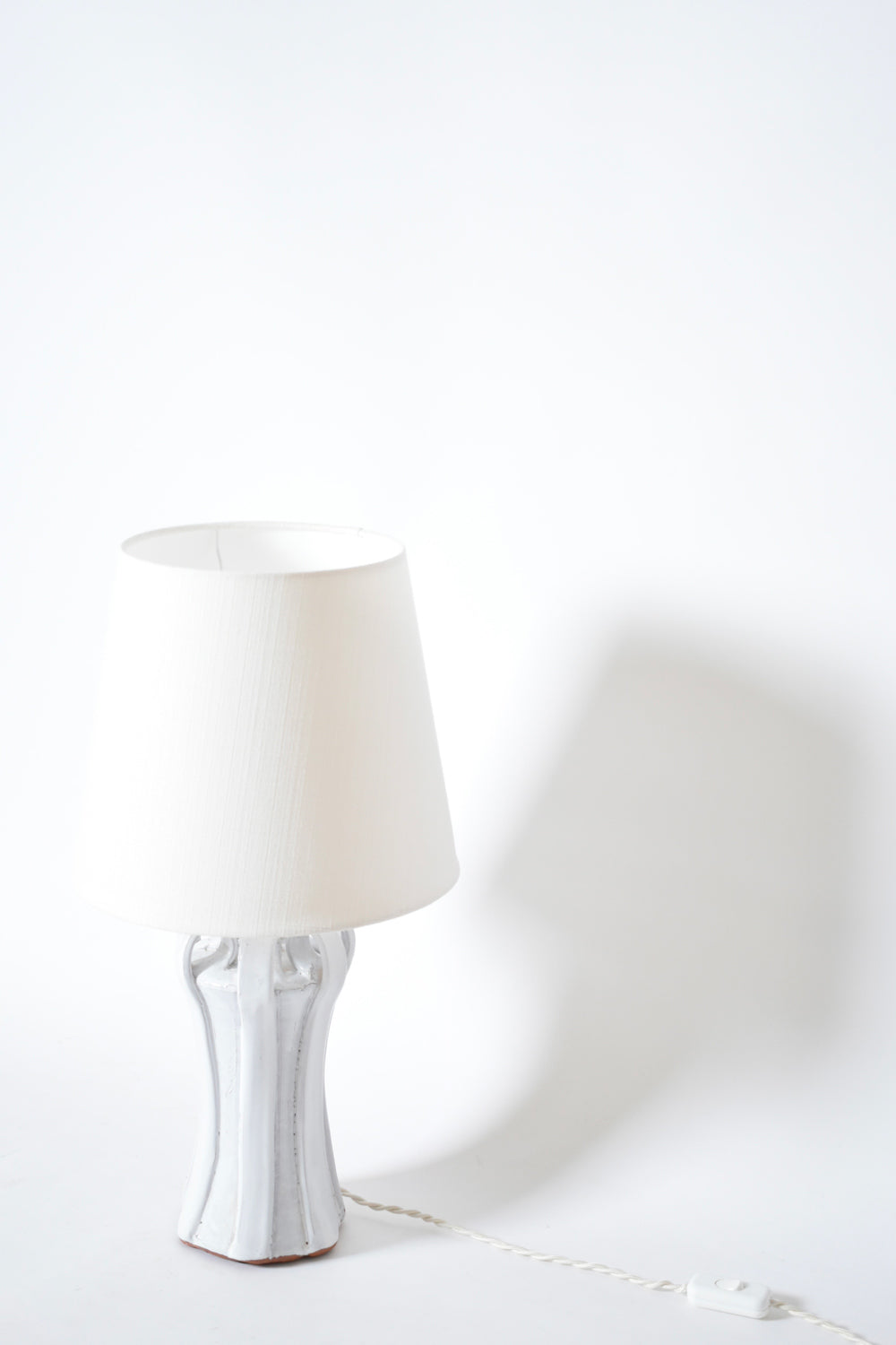 "Kasaï" Henry white ceramic lamp 25cm, Barracuda Edition.