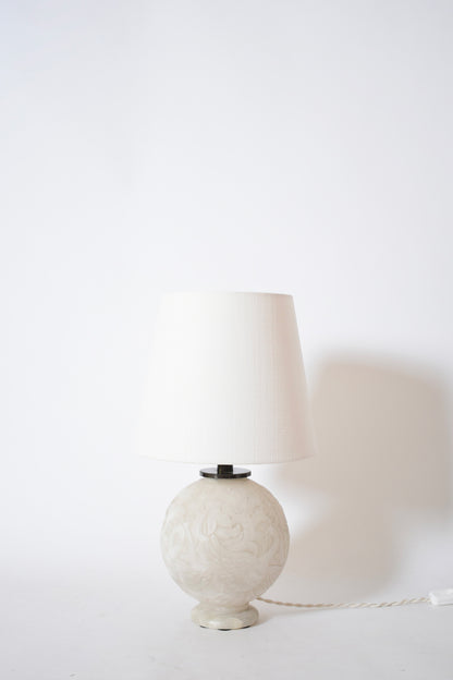 Engraved alabaster ball lamp, 1930s.