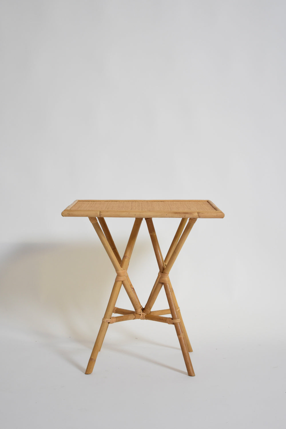 "Arrabida" 55cm natural rattan table, Barracuda Edition.