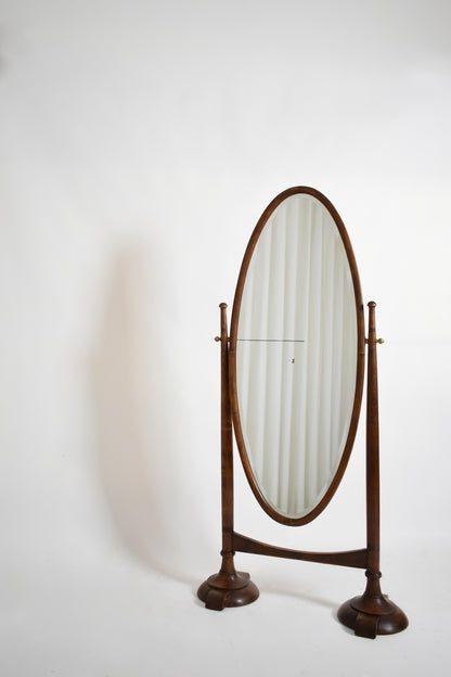 Arts and Crafts wooden psyche mirror, 1900s.