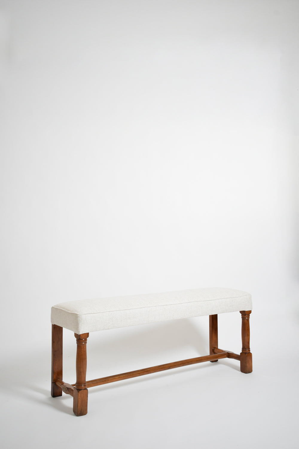 Beechwood piano stool, 1910s.