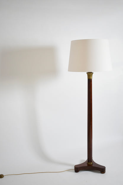 Neoclassical wooden tripod floorlamp, 1960s.