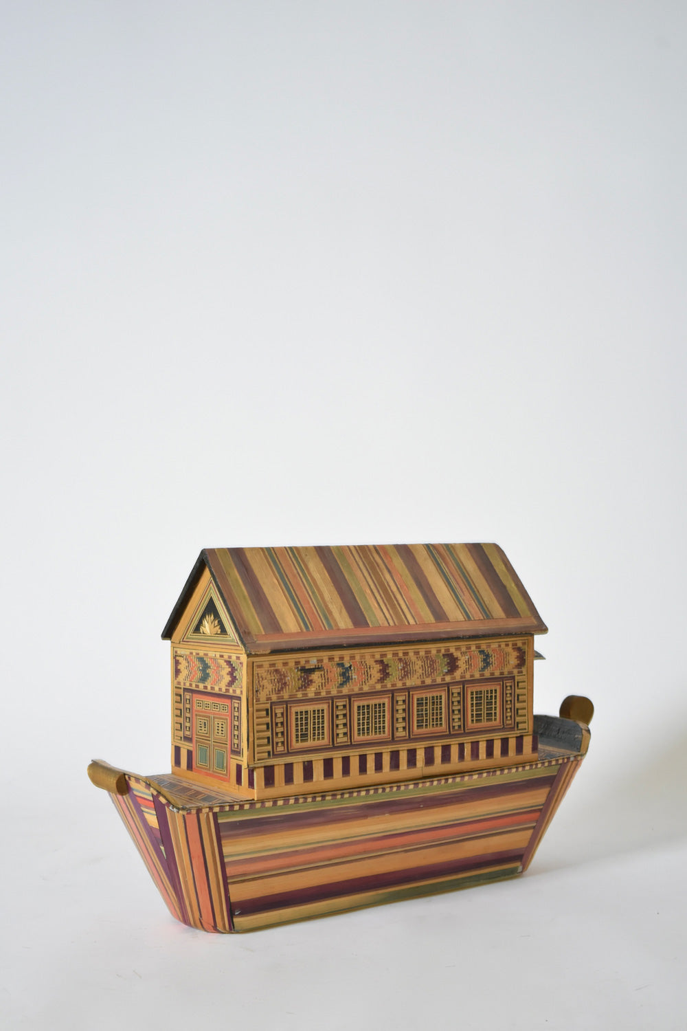 Straw marquetry box, 1970s.